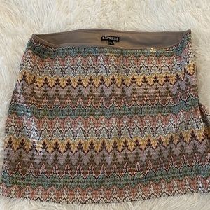 Express sequin skirt